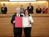 Dr. Antonio Athayde recebendo o título de cidadao honorario de Curitiba_Capa